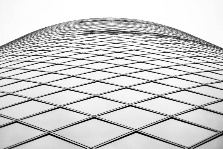 Exploring Brain-Computer Interfaces: From Assistive Tech to Mind-Controlled Devices